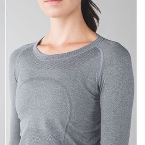 Lululemon Swiftly Tech Long Sleeve Crew